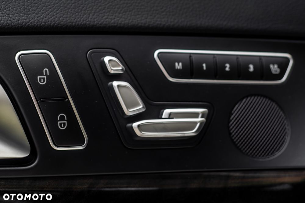 Mercedes-Benz SL - 16