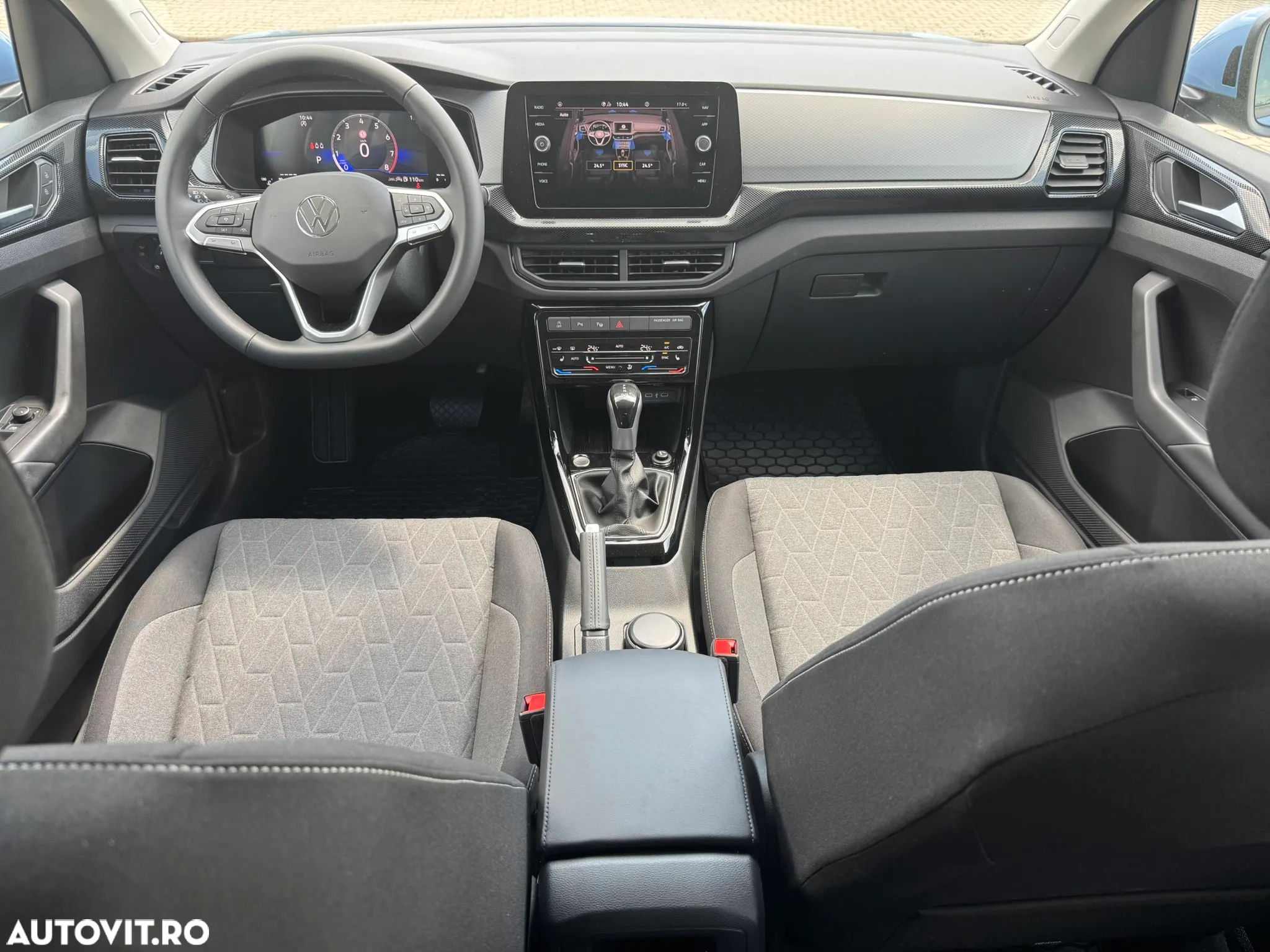 Volkswagen T-Cross 1.0 TSI DSG Advanced - 13