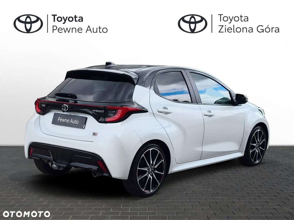 Toyota Yaris - 6