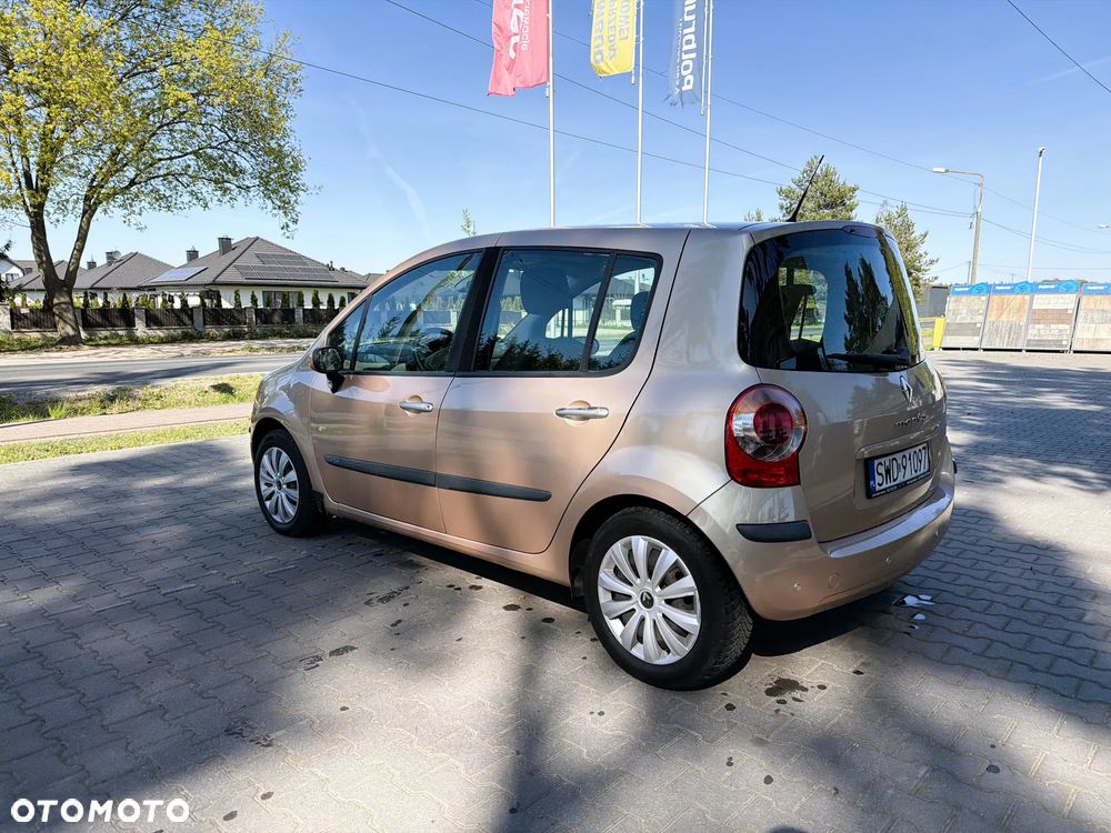 Renault Modus - 3