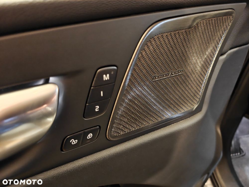 Volvo XC 60 T8 AWD Recharge Ultimate Bright - 14