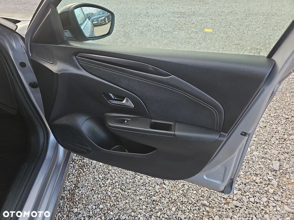 Opel Corsa Color Edition - 25