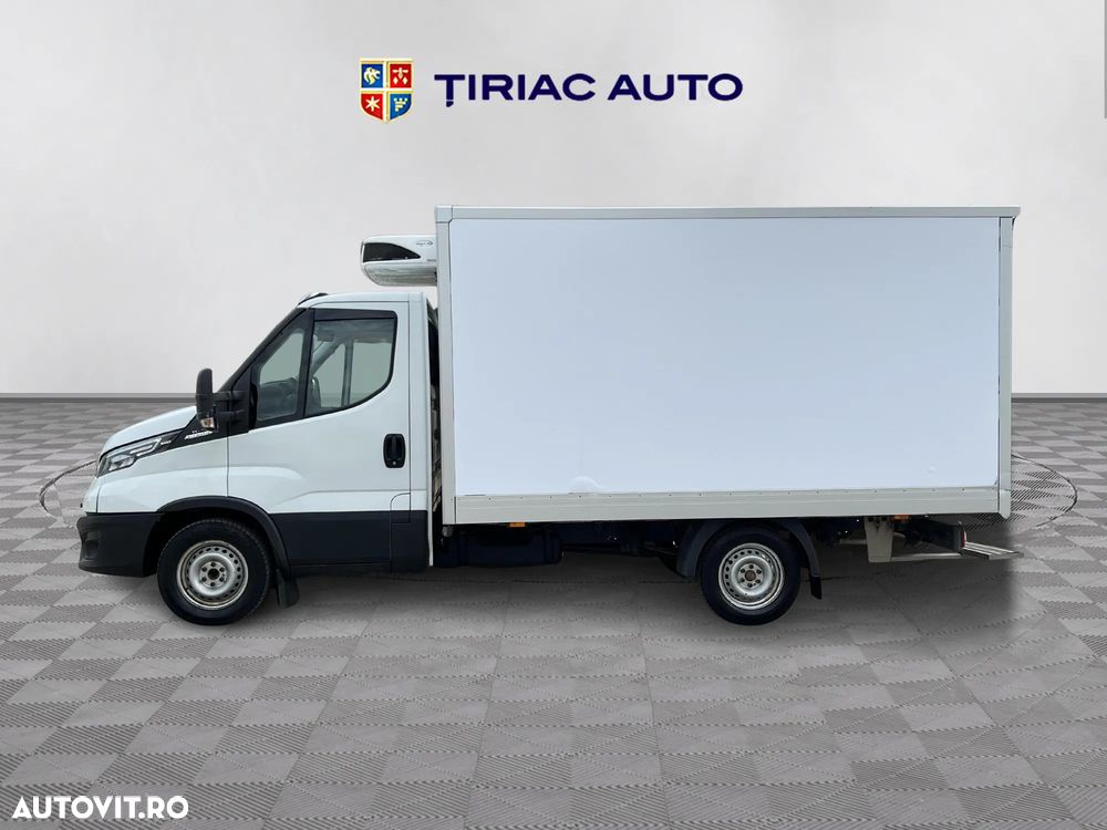 Iveco Daily 35-140 CHASSI CAB 2.3JTD HI-MATIC - 2