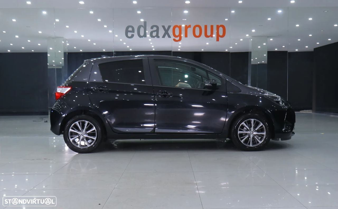 Toyota Yaris 1.0 VVT-i 20 Anos - 2