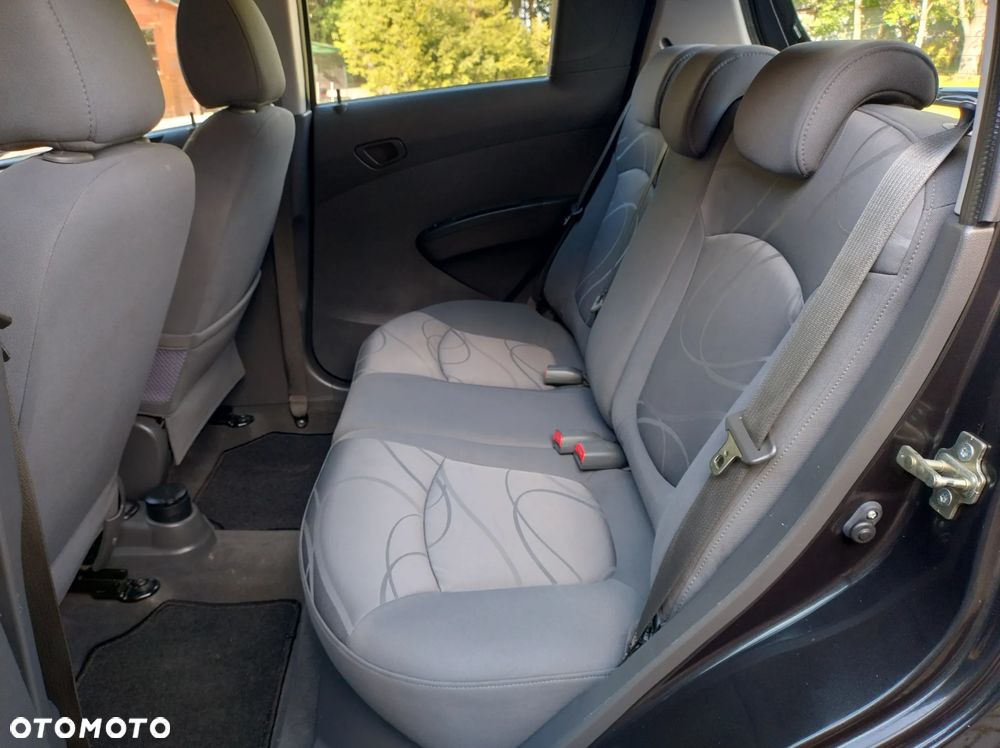 Chevrolet Spark 1.2 LT - 27