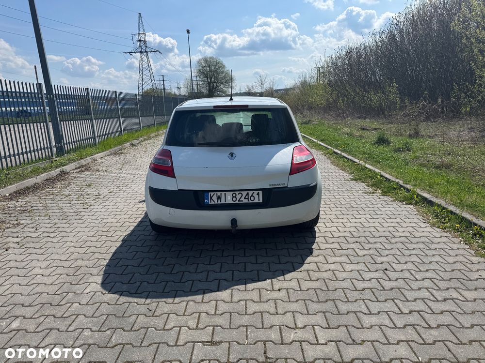 Renault Megane 1.5 dCi Generation Authentique - 5