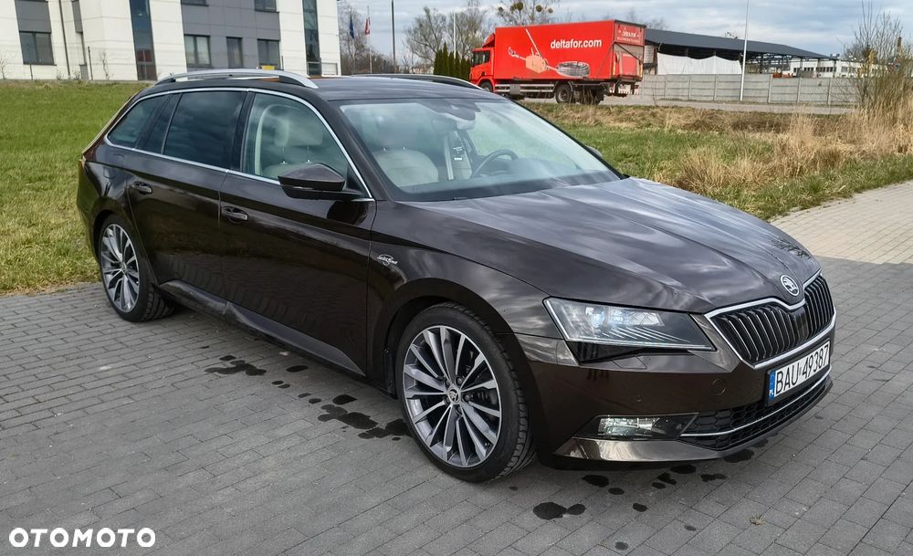 Skoda Superb 2.0 TDI L&K DSG - 4
