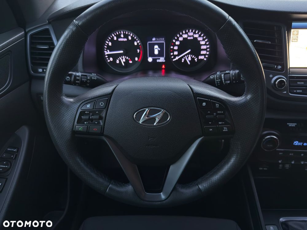 Hyundai Tucson 1.6 GDI BlueDrive Design 2WD - 17