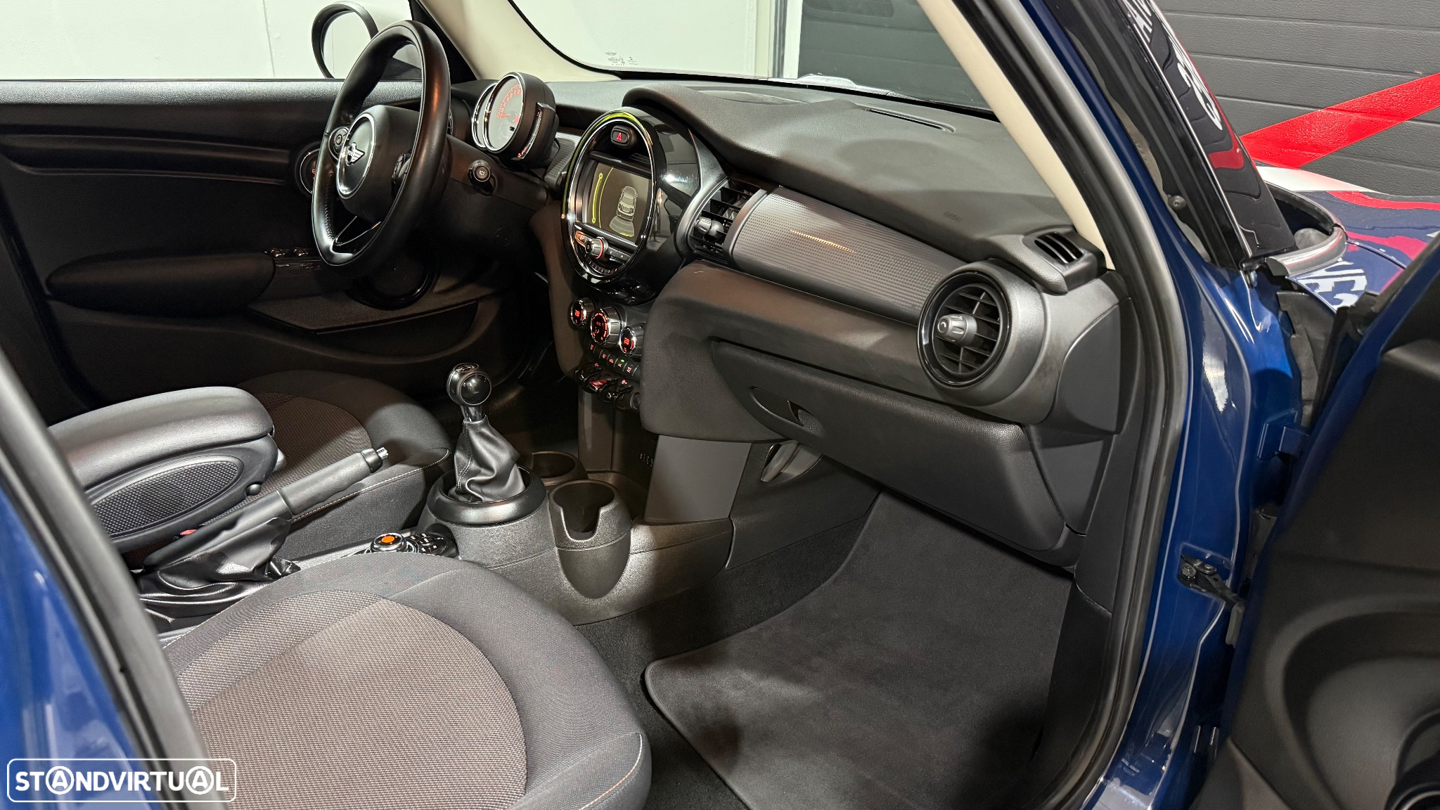 MINI 5 Portas Cooper D - 14
