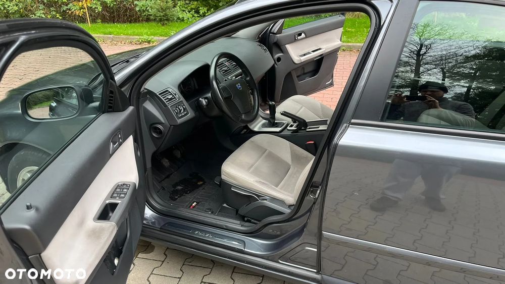 Volvo S40 2.0D Kinetic - 17