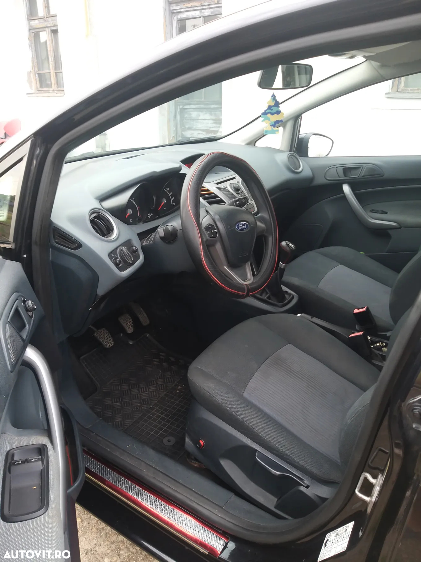 Ford Fiesta - 7