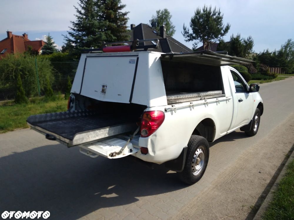 Mitsubishi L200 2.5 DID CC Intense - 6