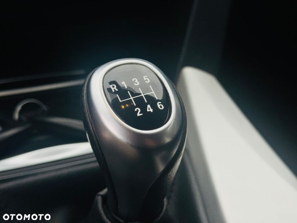 BMW Seria 3 316d DPF Edition Exclusive - 13