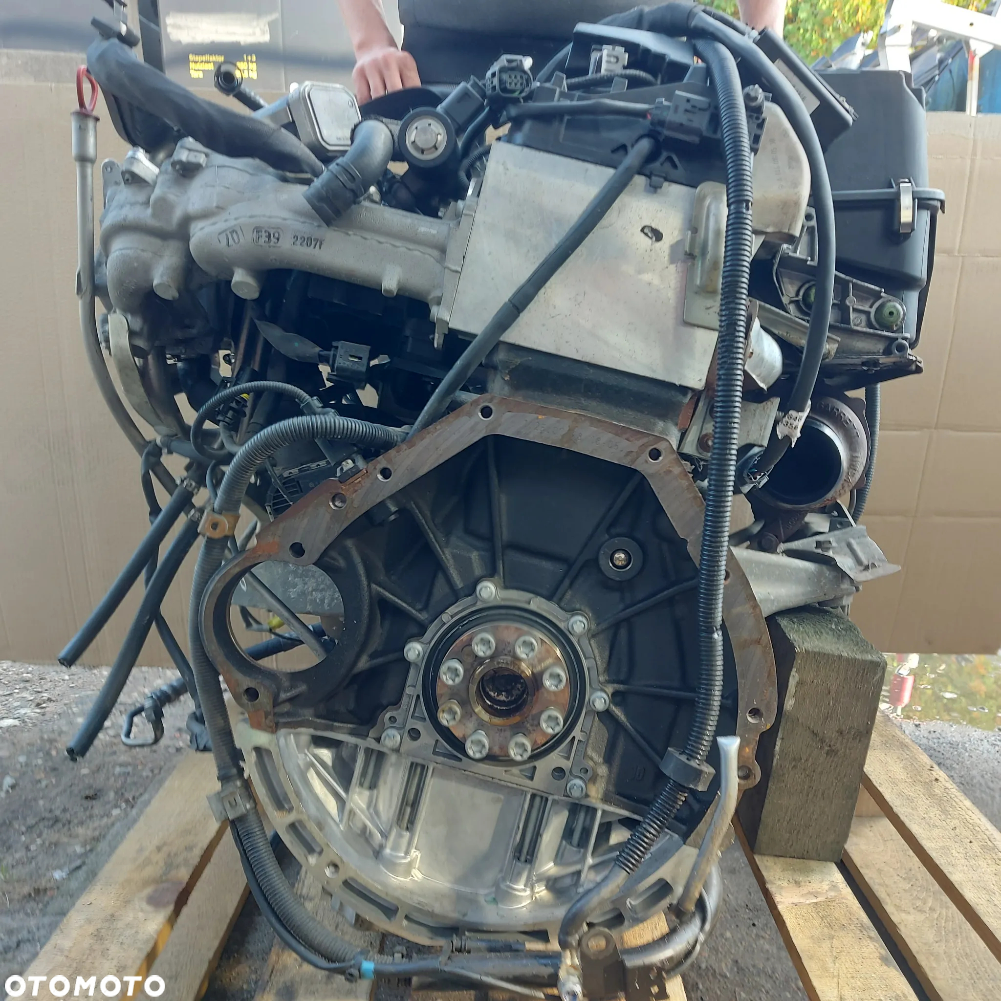 SLUPEK SILNIK 646811 220 CDI 140 TYS. 1700 PS MERCEDES E W211 C W204 ORYGINAL DEMONTAZ DIESEL 646 811 - 8