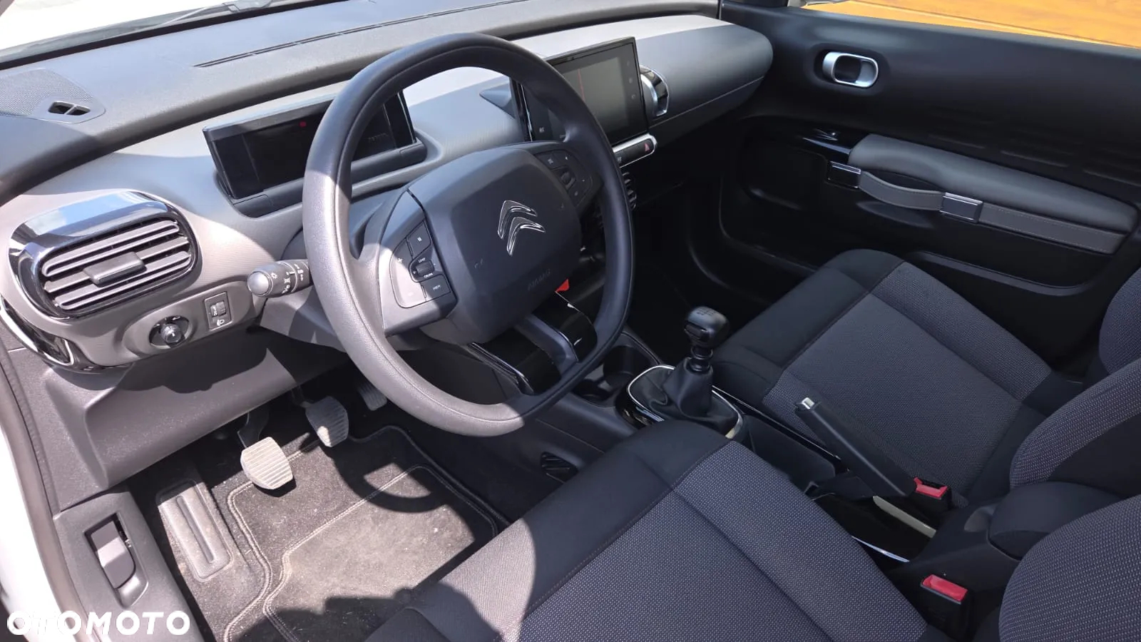 Citroën C4 Cactus 1.2 PureTech Feel Edition S&S - 11