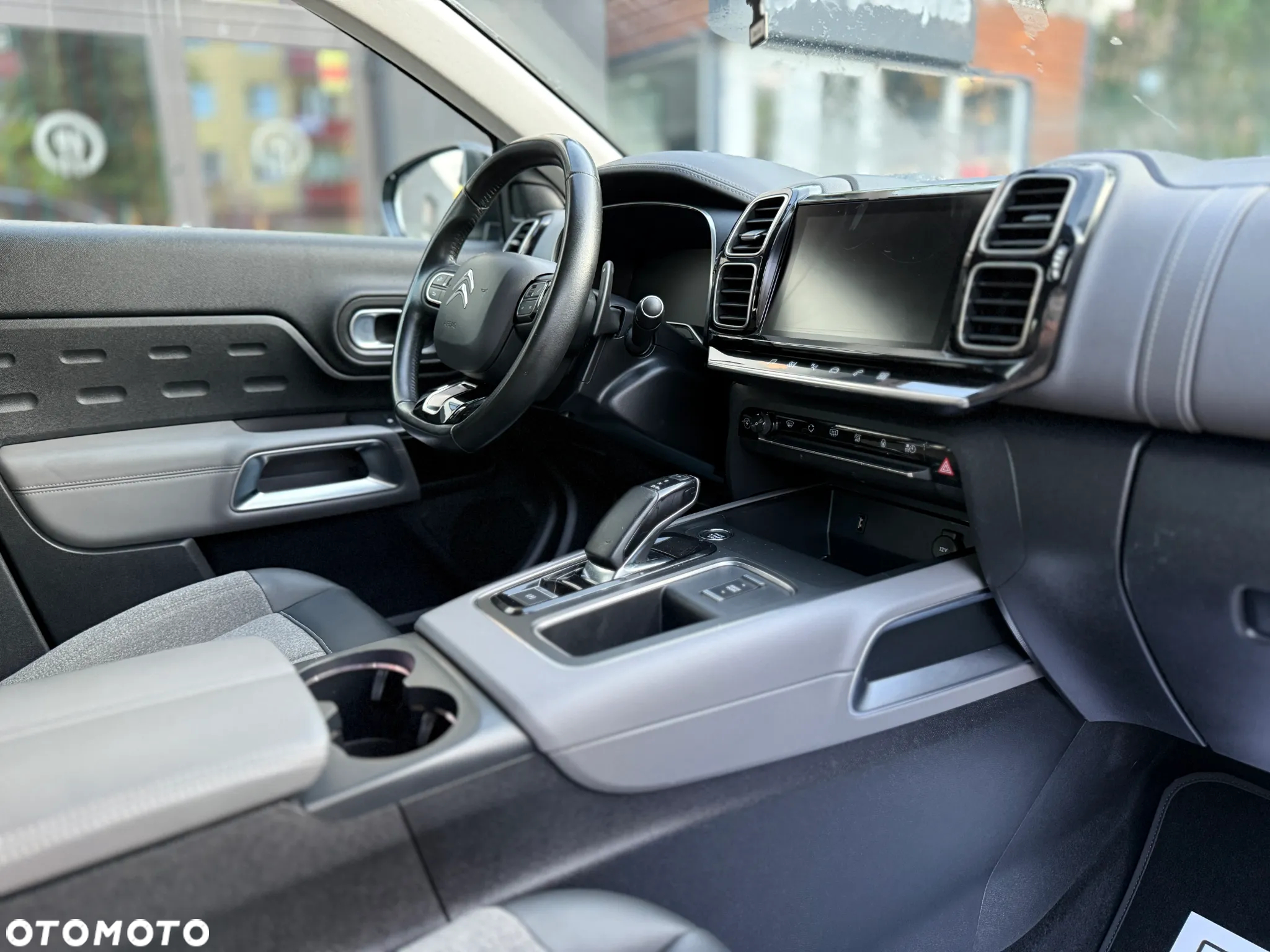 Citroën C5 Aircross Hybrid 225 e.EAT8 SHINE PACK - 27