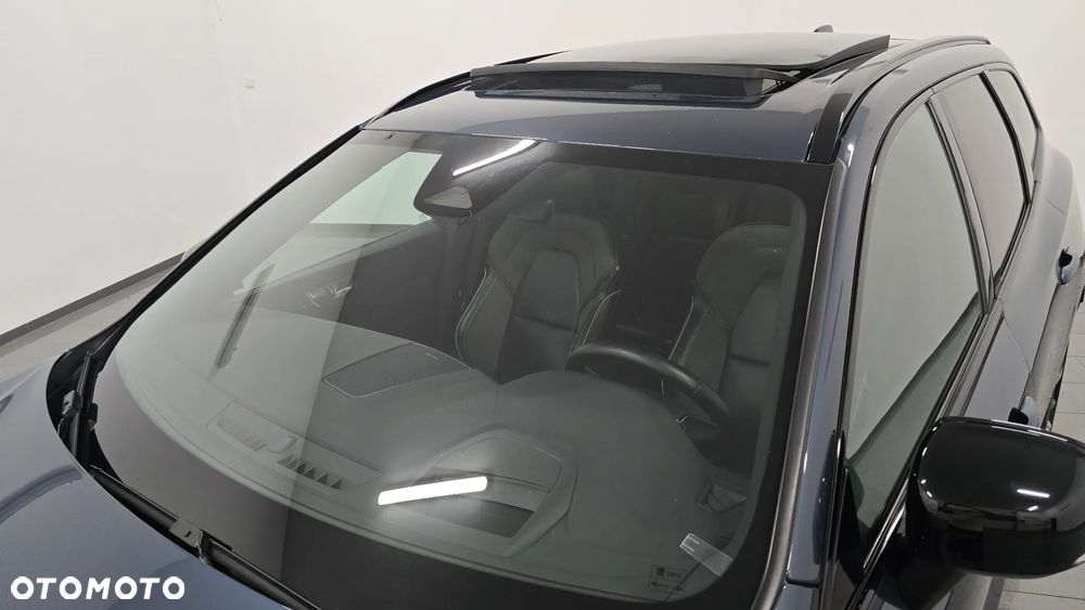 Volvo XC 60 B4 D AWD Ultimate Dark - 13