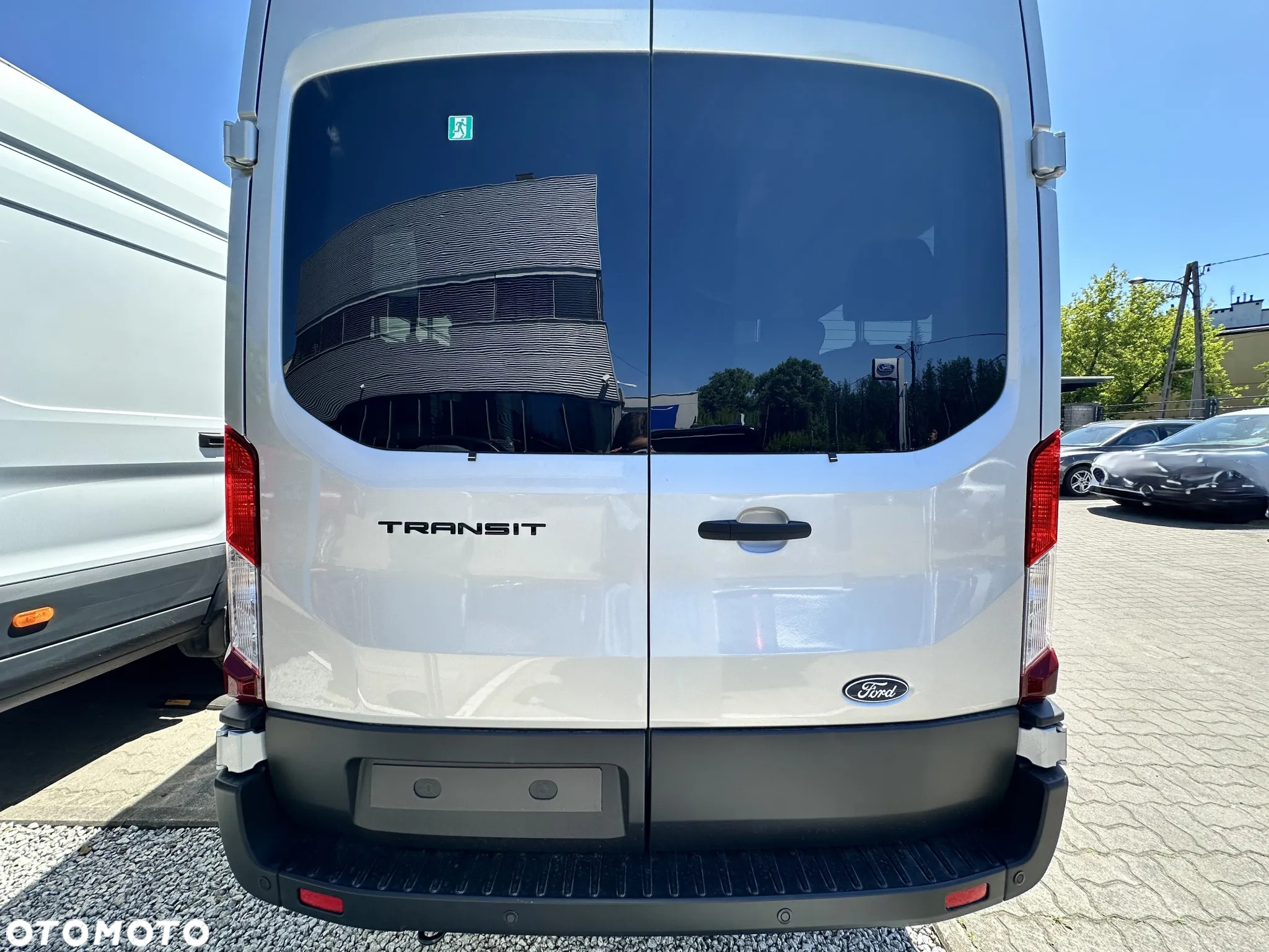 Ford Transit - 9