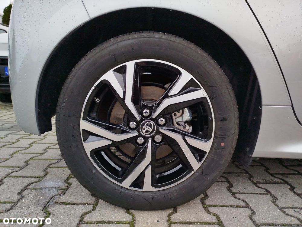 Toyota Yaris - 17
