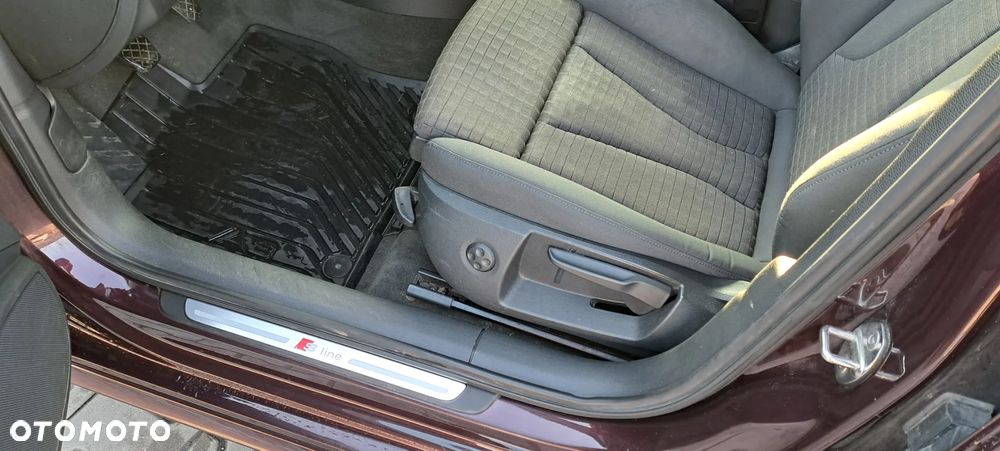 Audi A3 Sportback 2.0 TDI (clean diesel) quattro S line Sportpaket - 5