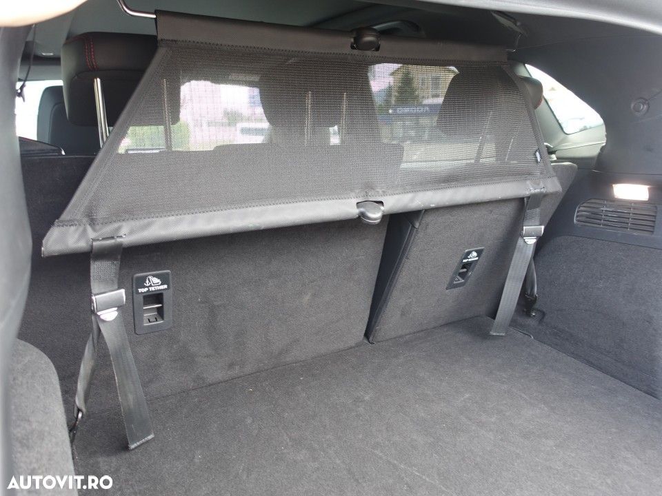 Ford Kuga - 14
