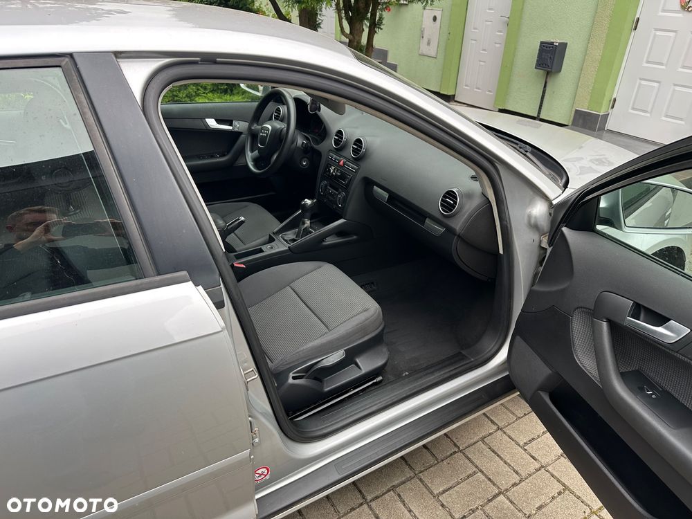 Audi A3 Sportback - 7