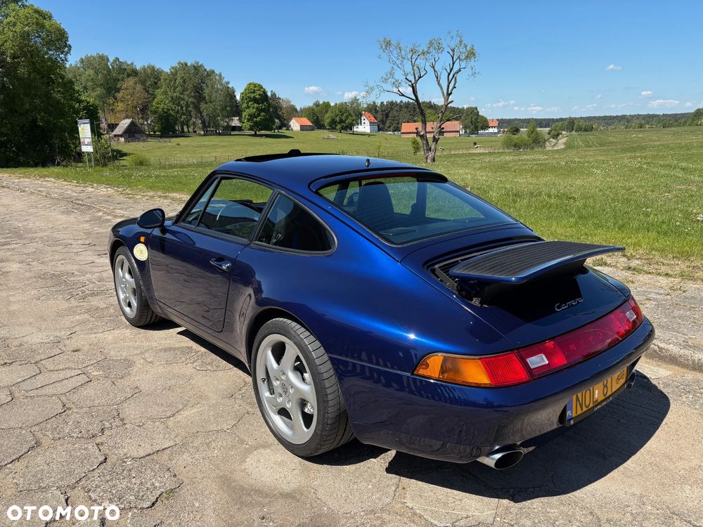 Porsche 911 Carrera - 8