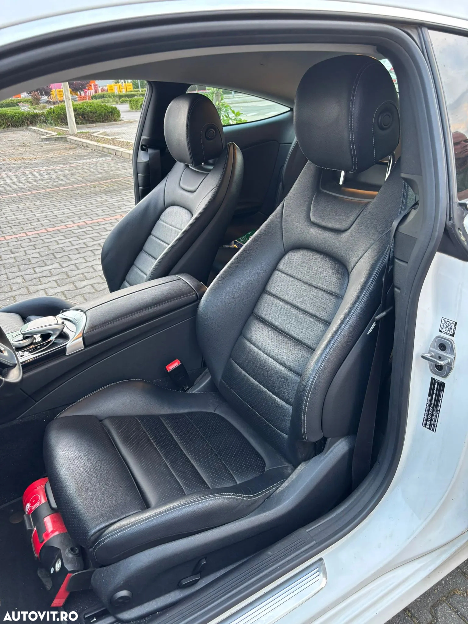 Mercedes-Benz C - 8