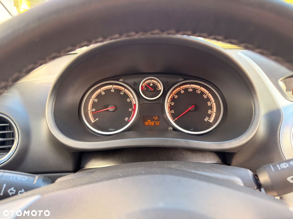 Opel Corsa 1.2 16V Enjoy - 13