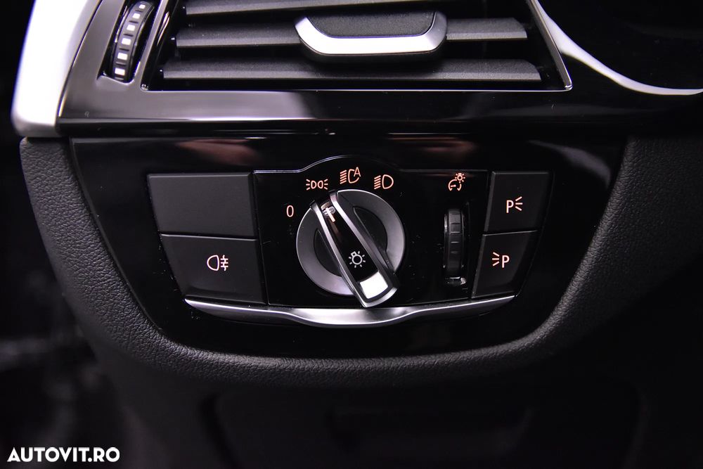 BMW Seria 5 530e Aut. M Sport Edition - 15