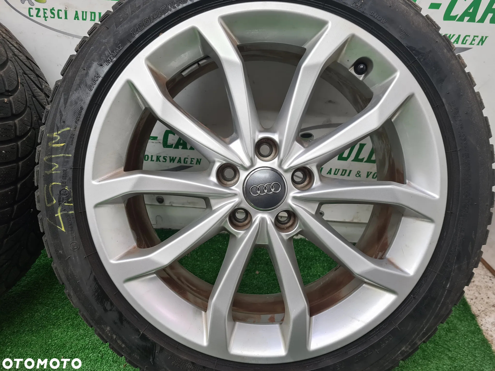 AUDI A4 FELGI R18 8W0601025AD OPONY - 5