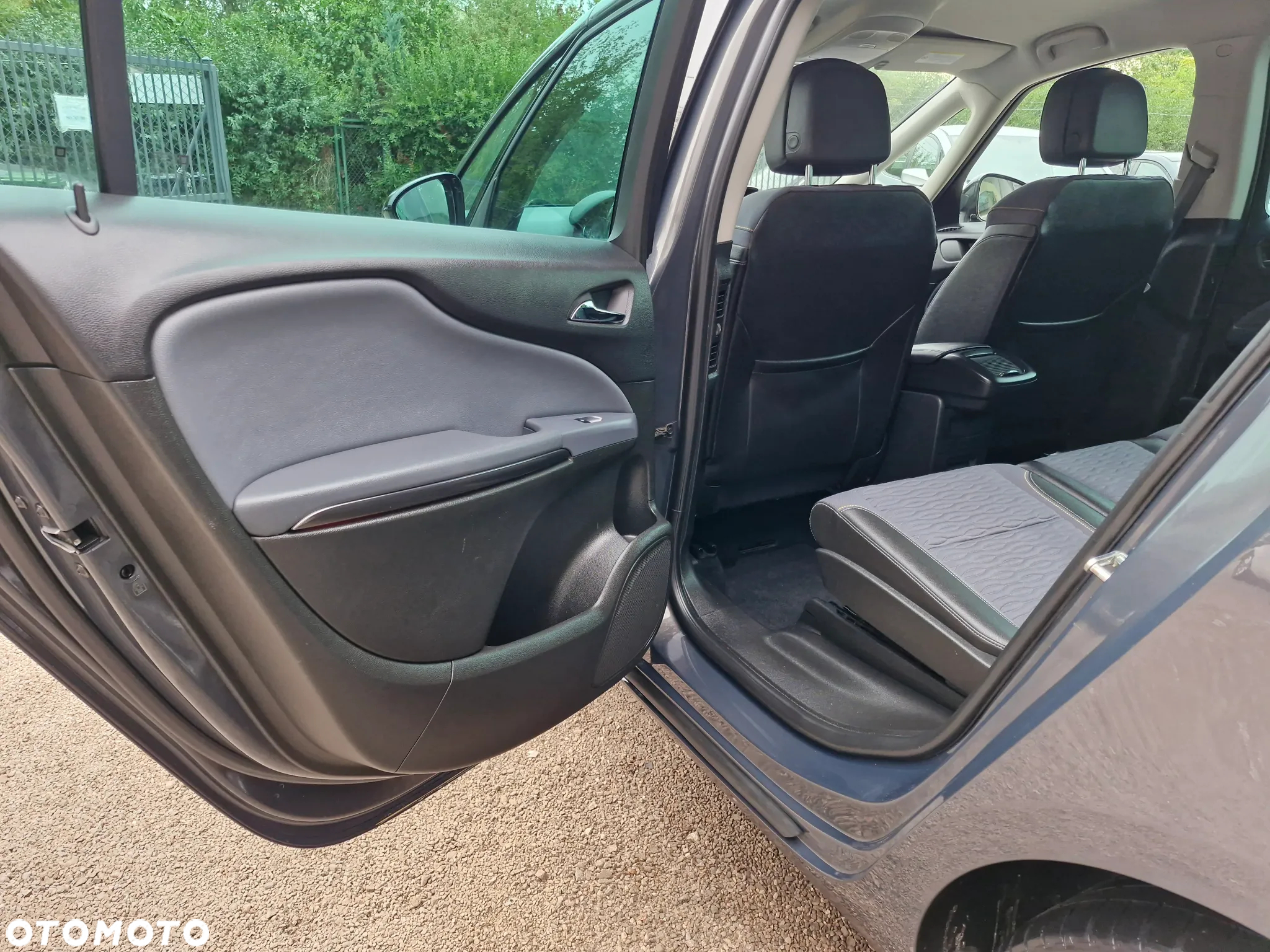 Opel Zafira 1.4 T Cosmo EU6 - 12