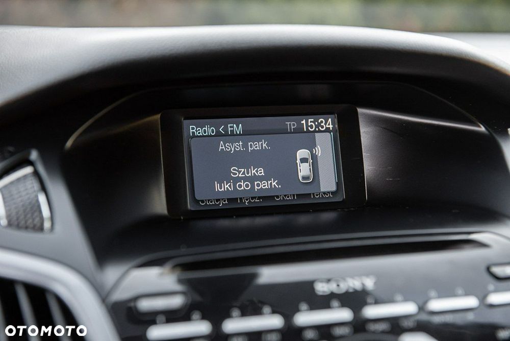 Ford Focus 1.6 EcoBoost Titanium - 22