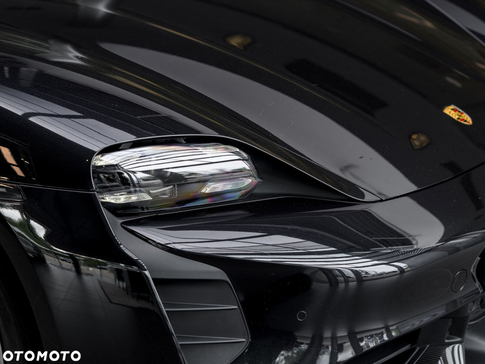Porsche Taycan Turbo S Sport Turismo - 23