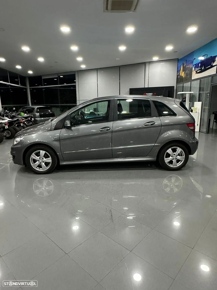 Mercedes-Benz B 200 CDi - 6
