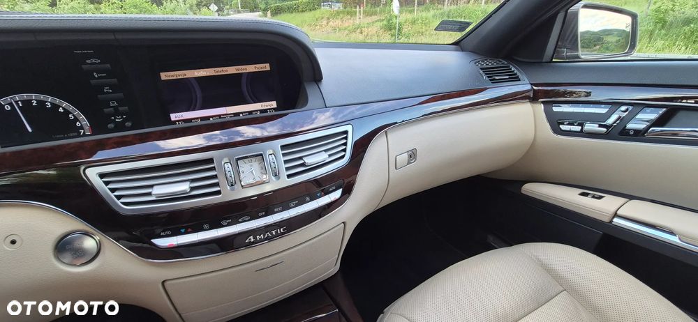 Mercedes-Benz Klasa S 500 BlueEFFICIENCY 4-Matic - 21