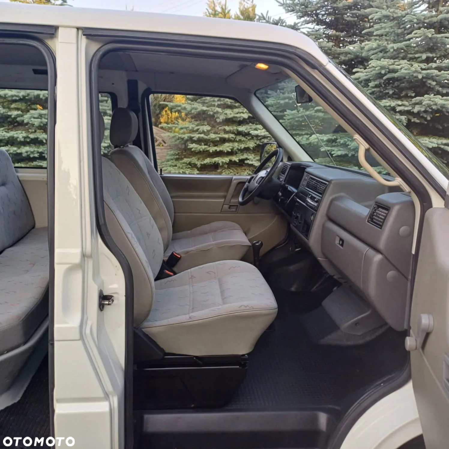 Volkswagen Transporter - 10