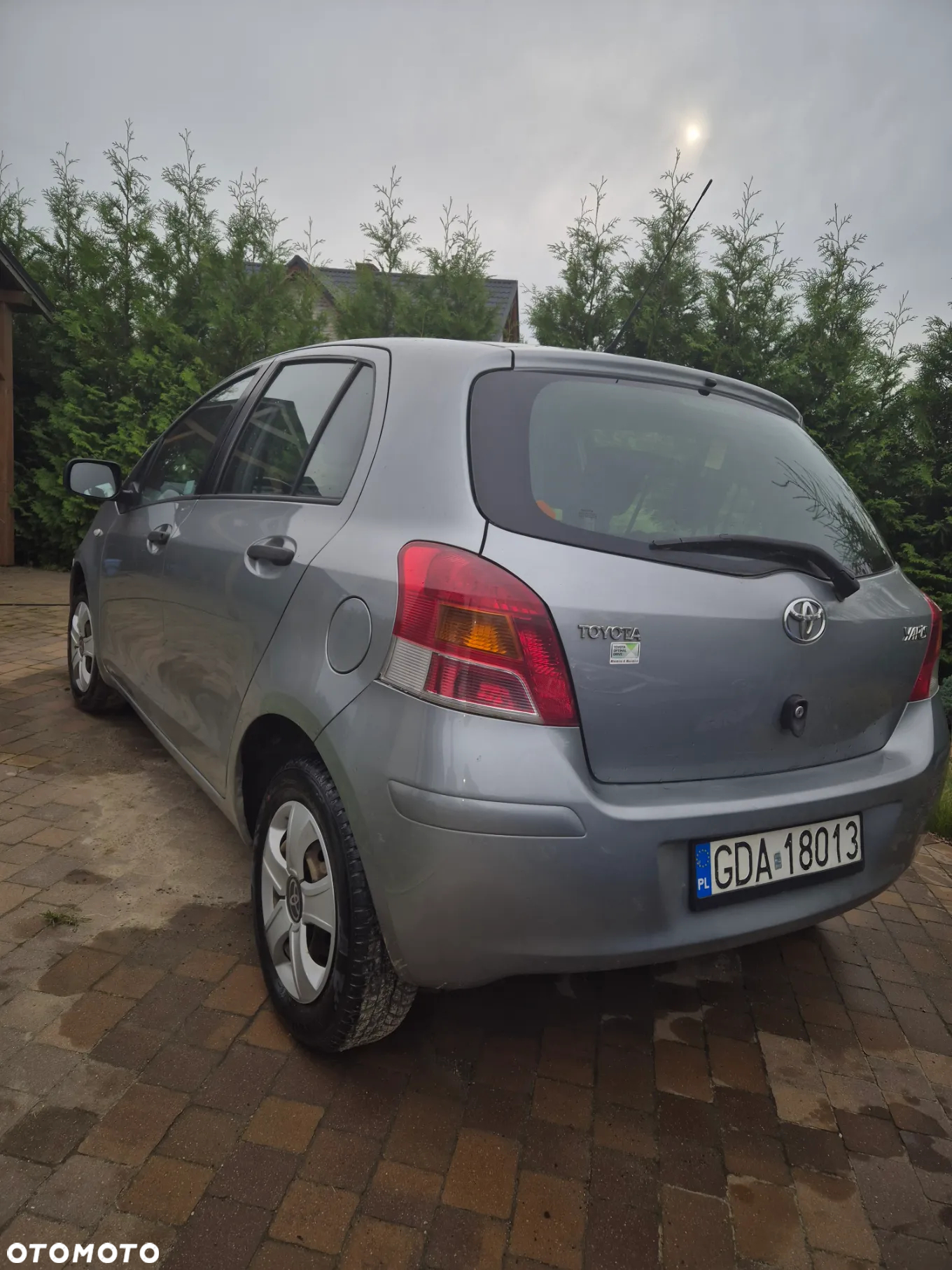 Toyota Yaris 1.0 Terra - 3