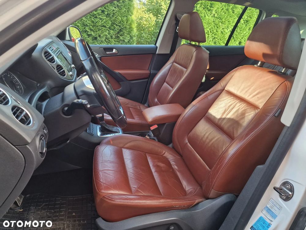Volkswagen Tiguan 2.0 TDI 4Mot Perfectline R-Style DSG - 14