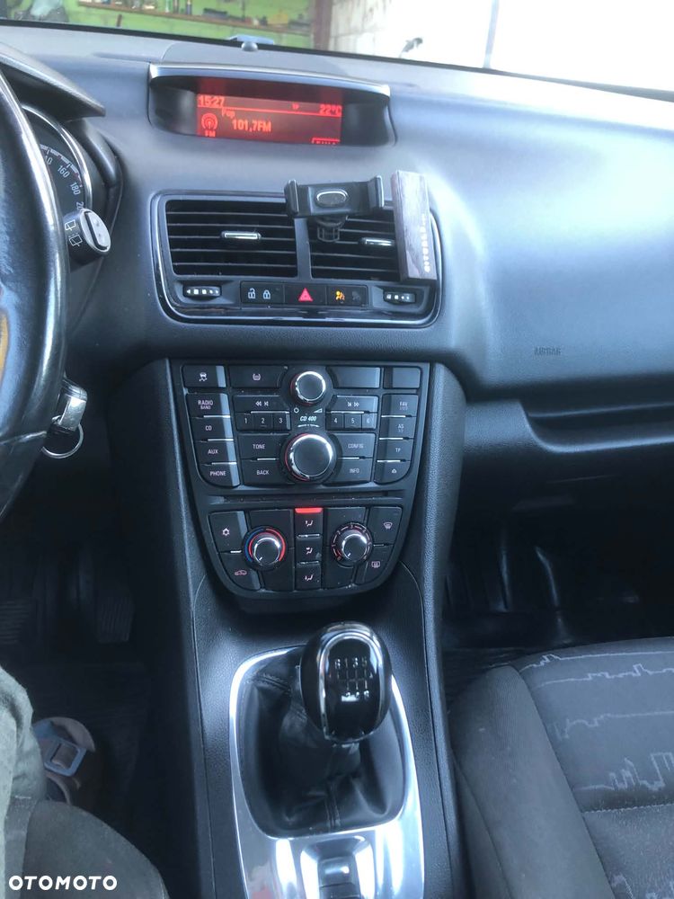 Opel Meriva - 15