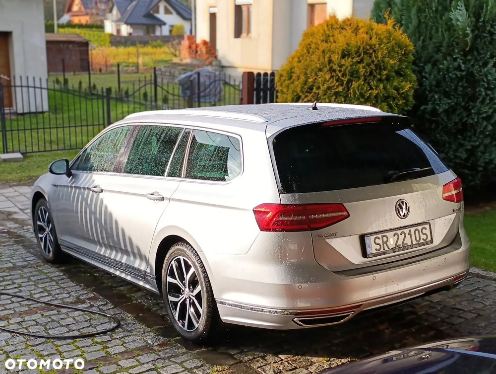 Volkswagen Passat Variant - 2