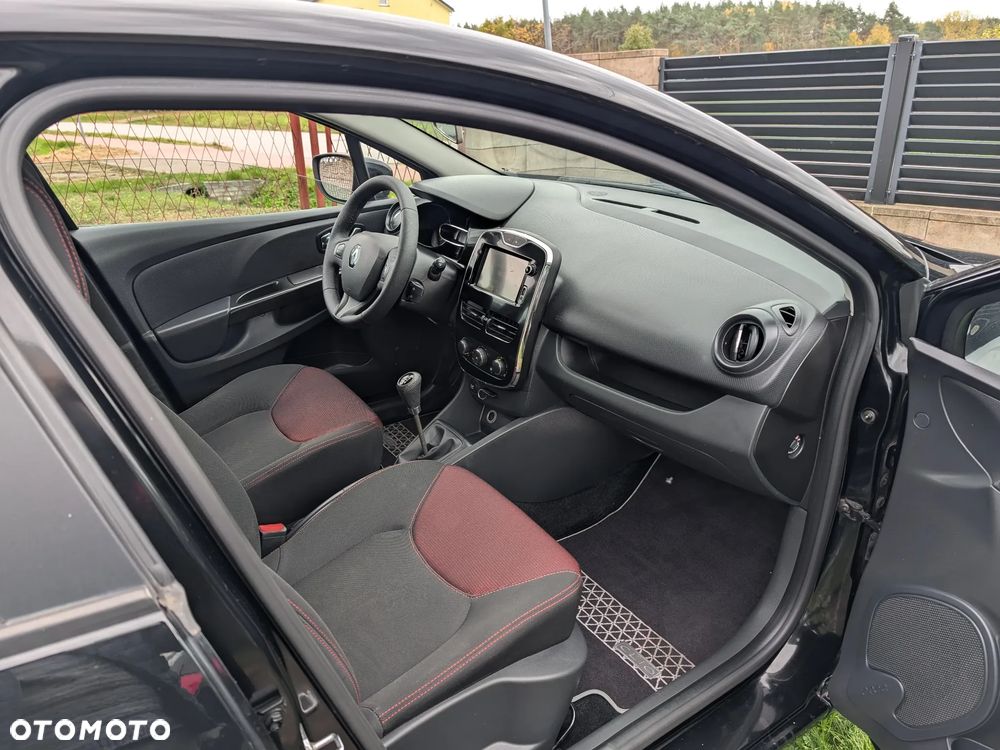 Renault Clio - 7
