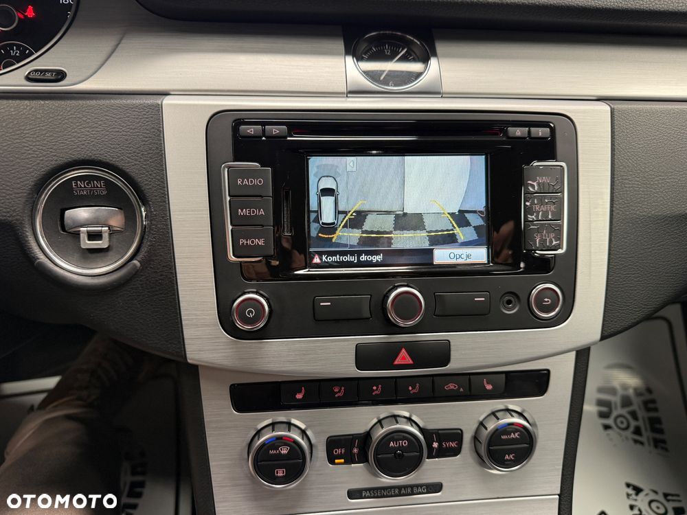 Volkswagen Passat Alltrack - 13