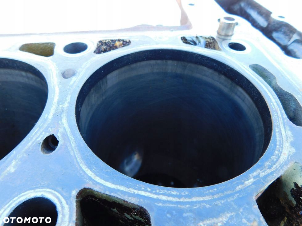 Blok silnika 3.0 HPI EURO4 06-11r Iveco Daily IV 35C 35S Fiat Ducato III - 6