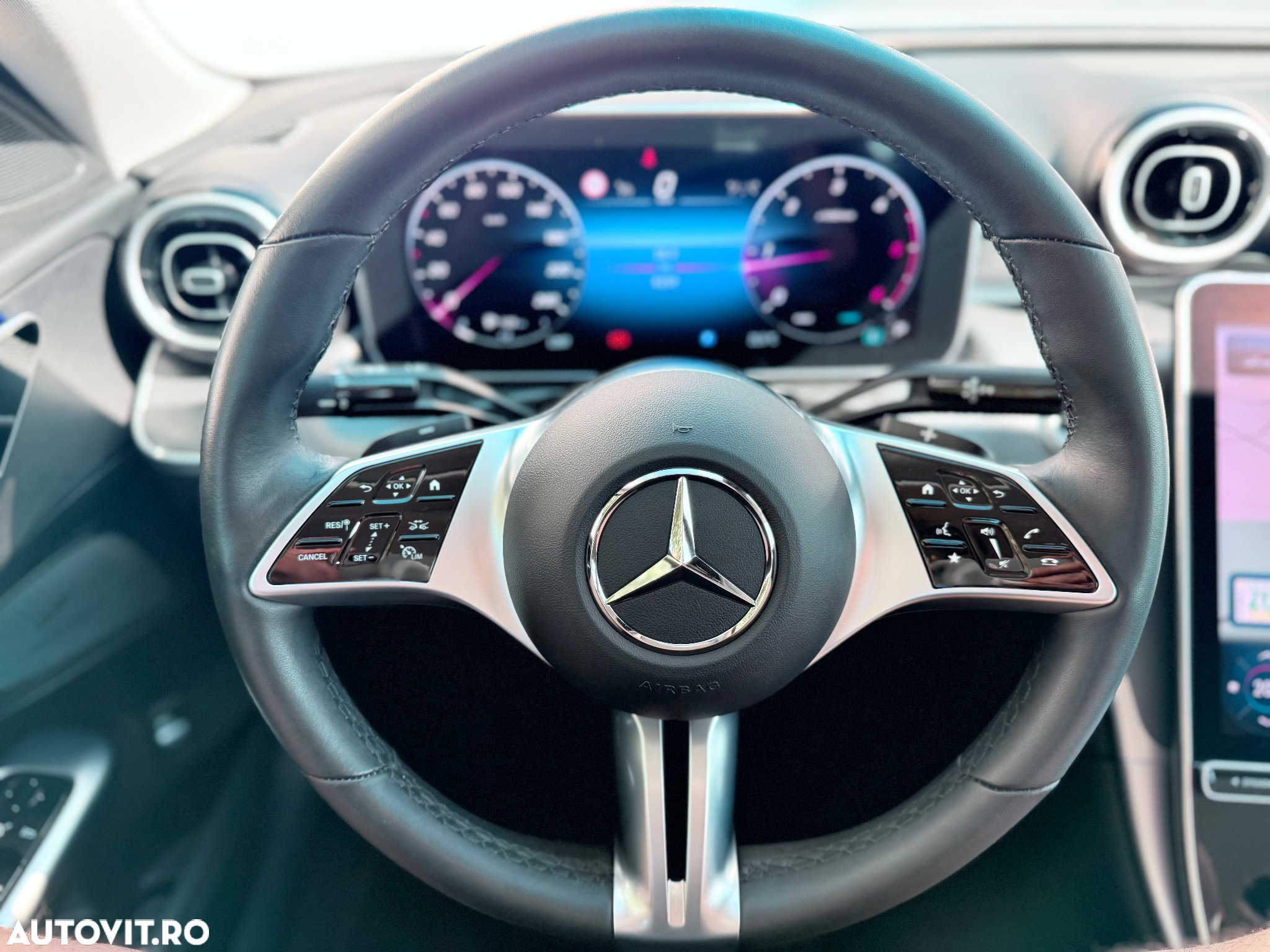 Mercedes-Benz C 200 d 9G-TRONIC Avantgarde Advanced - 23