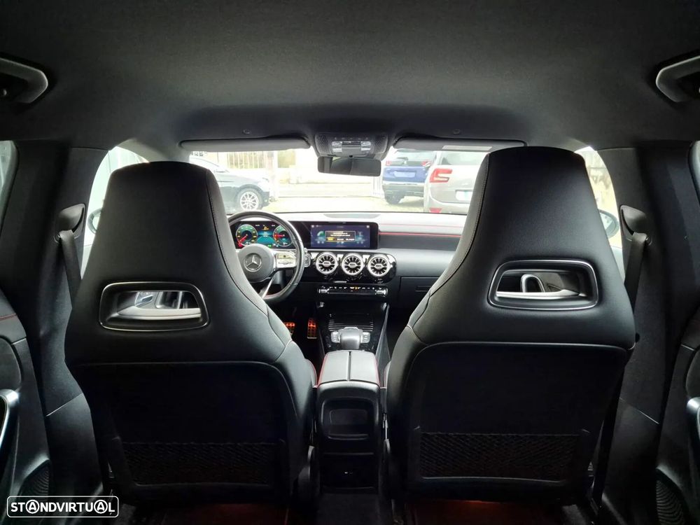 Mercedes-Benz CLA 250 - 9