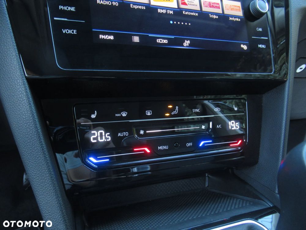 Volkswagen Passat 1.5 TSI EVO Business - 27