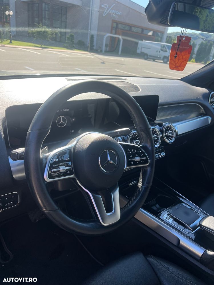 Mercedes-Benz GLB 200 d 8G-DCT Progressive - 12