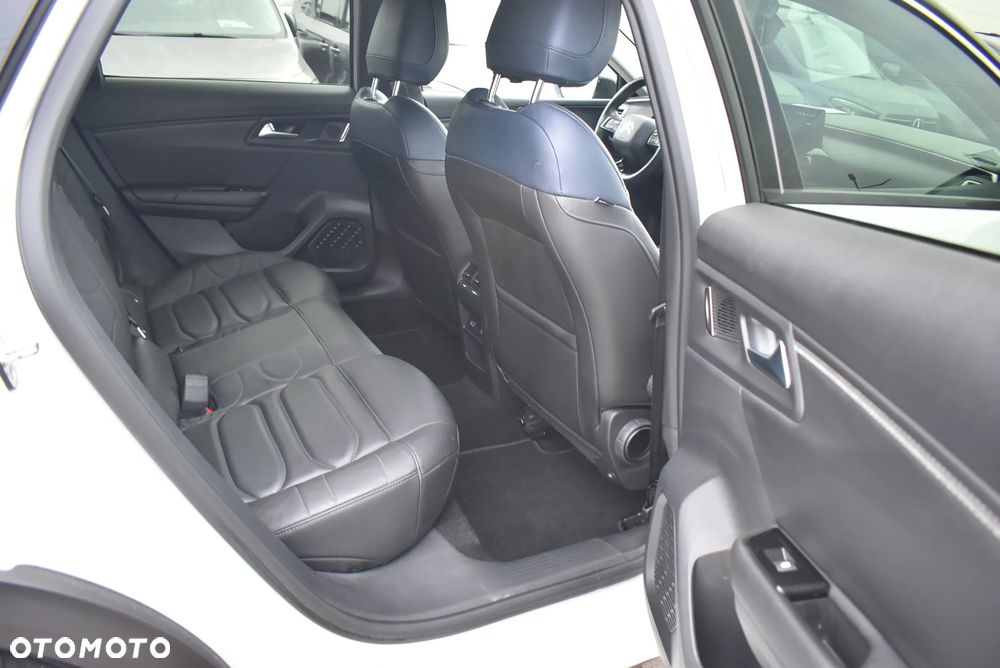 Citroën C5X 1.6 PureTech Shine EAT8 - 15
