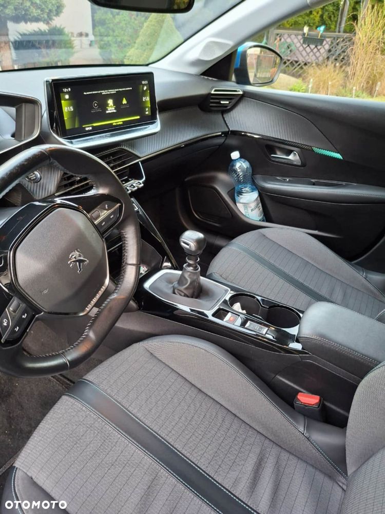 Peugeot 208 1.2 PureTech Allure S&S - 9